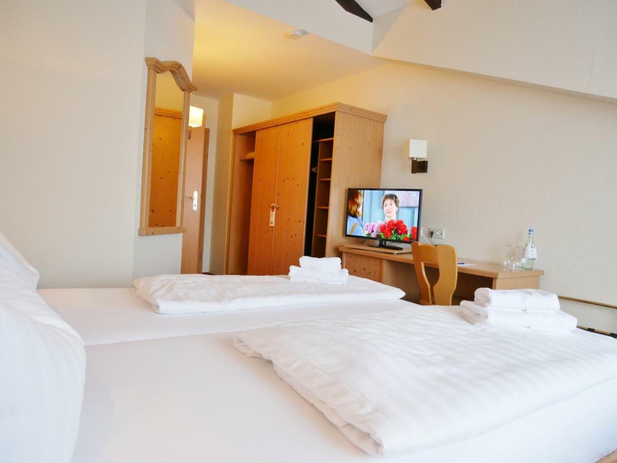 R&R Hotel Strandallee Baabe Extérieur photo